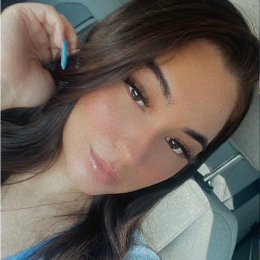 Meet your Posher, Aniyah